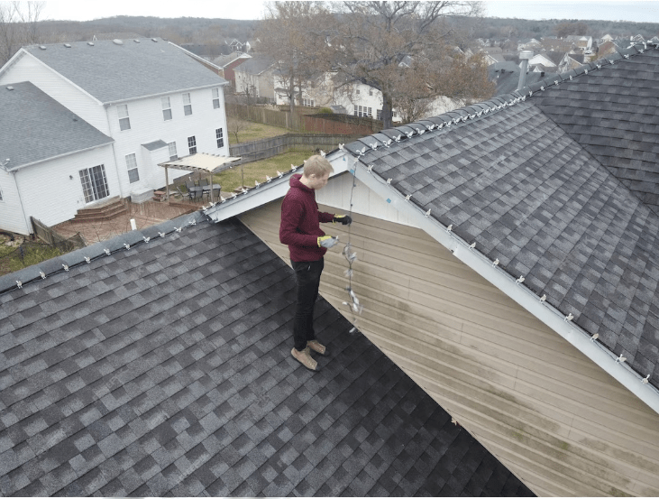 Impact of Roof Age on Insurance Claims